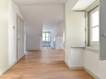 id4e946601-0000-0500-0000-00001140b742