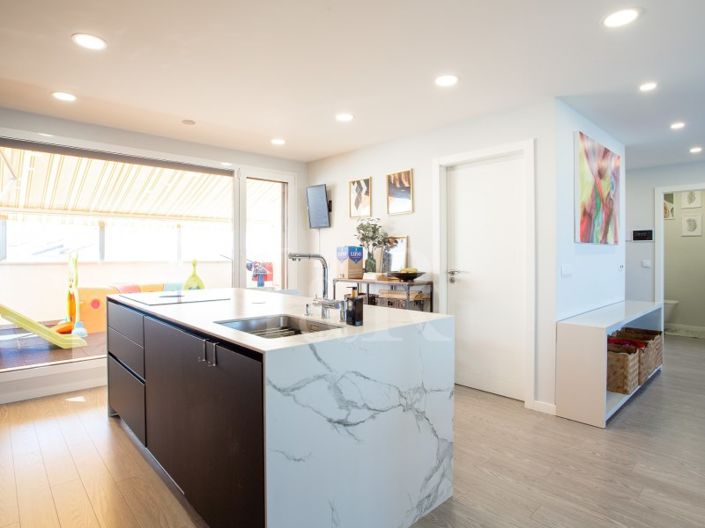 Image No.13-4 Bed Apartment for sale