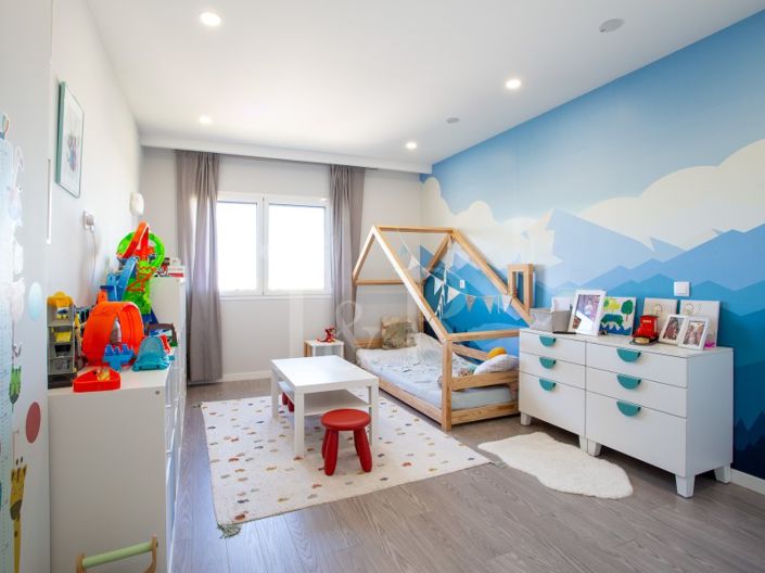 Image No.26-4 Bed Apartment for sale