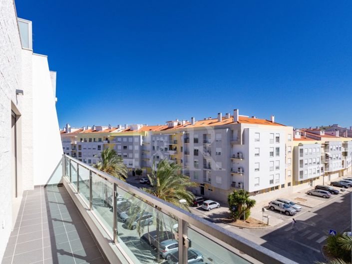 Image No.38-4 Bed Apartment for sale