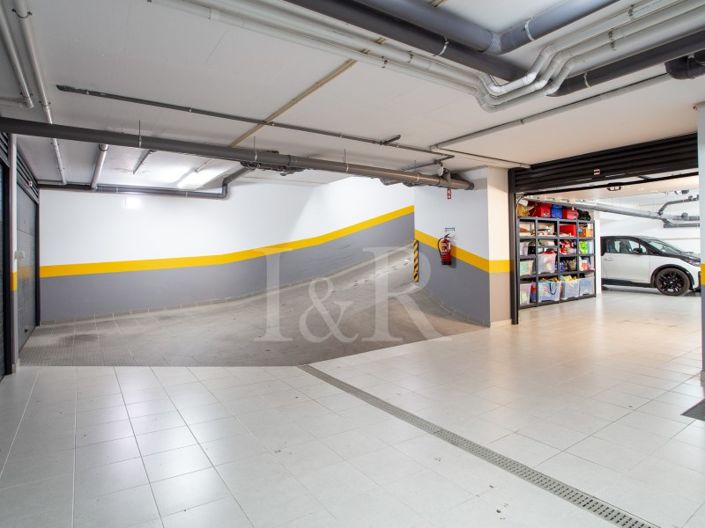 Image No.43-4 Bed Apartment for sale