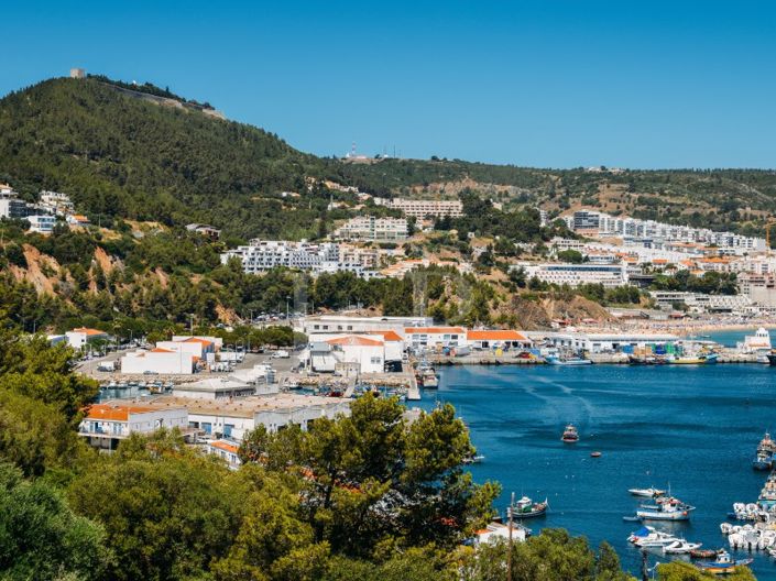 Image No.8-3 Bed House for sale