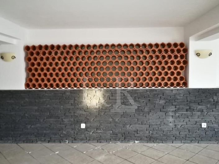 Image No.20-3 Bed House for sale