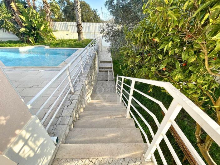 Image No.6-3 Bed House for sale