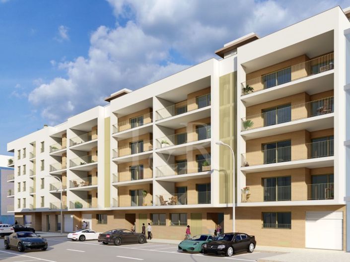 Image No.18-3 Bed Apartment for sale