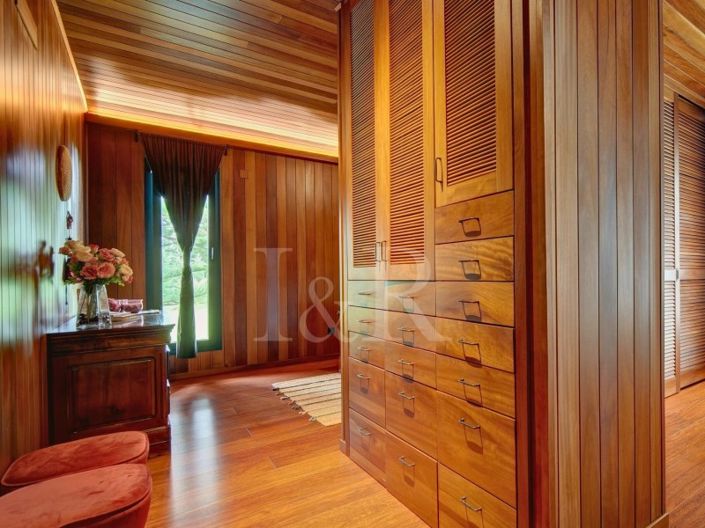 Image No.26-3 Bed House for sale