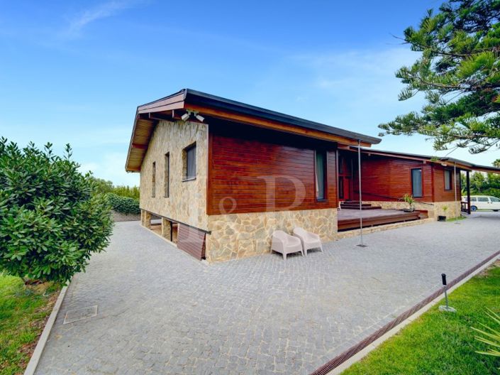 Image No.36-3 Bed House for sale