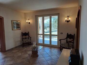 1c6feda7-048d-46a0-8ec9-9d2bd1f414e9-1_all_797