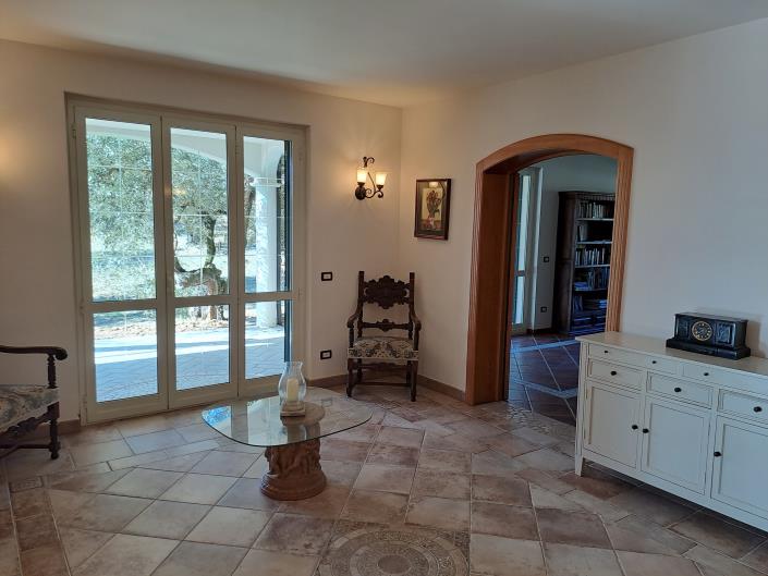 Image No.13-2 Bed House/Villa for sale