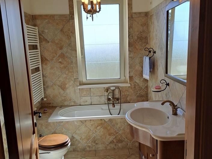 Image No.40-2 Bed House/Villa for sale