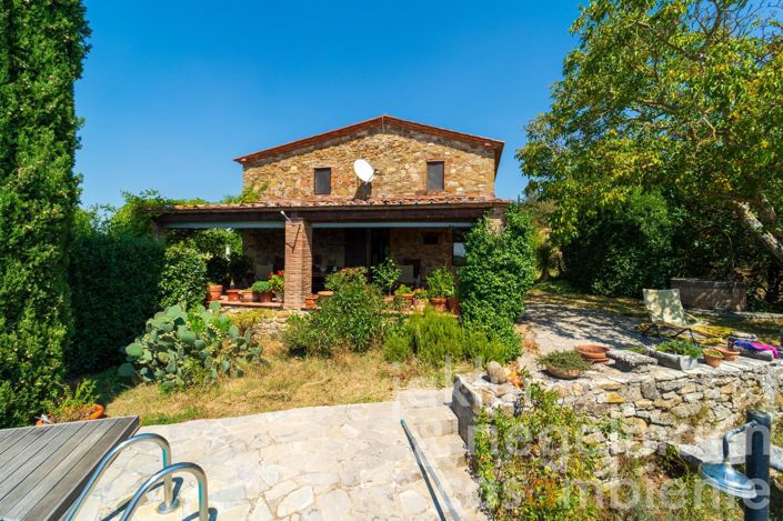 Image No.13-4 Bed Country House for sale