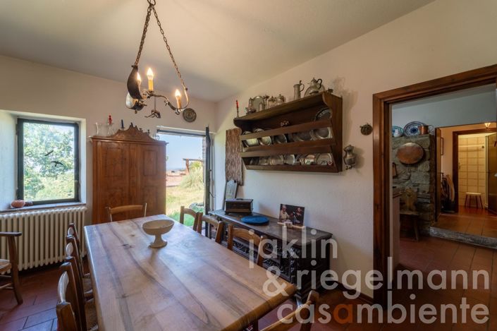 Image No.36-4 Bed Country House for sale