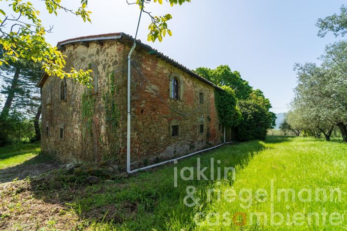 Image No.32-6 Bed Country House for sale