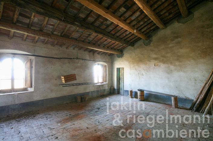 Image No.43-6 Bed Country House for sale