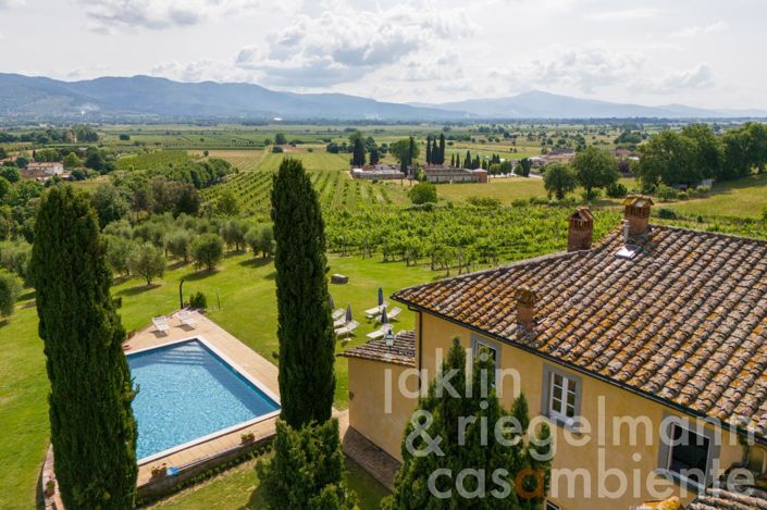 Image No.10-6 Bed Country House for sale