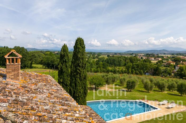 Image No.11-6 Bed Country House for sale