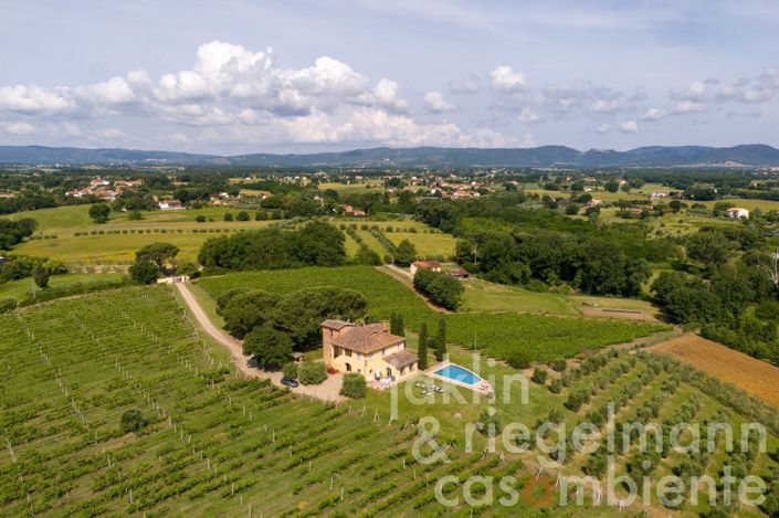 Image No.15-6 Bed Country House for sale