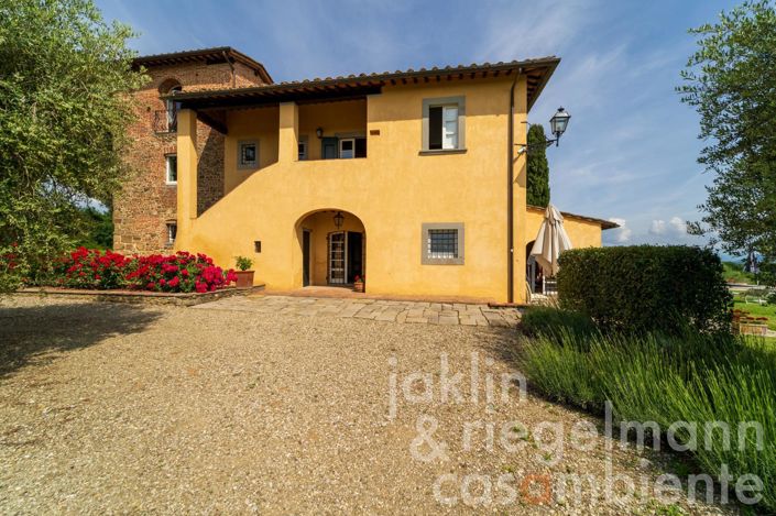 Image No.19-6 Bed Country House for sale