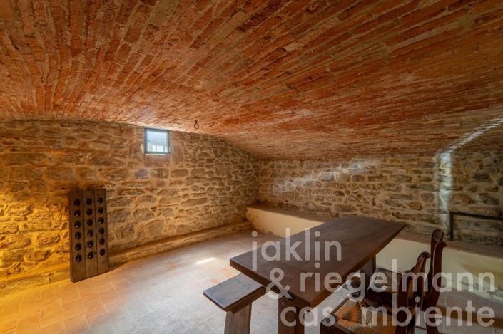 Image No.47-6 Bed Country House for sale