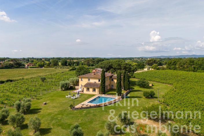 Image No.7-6 Bed Country House for sale