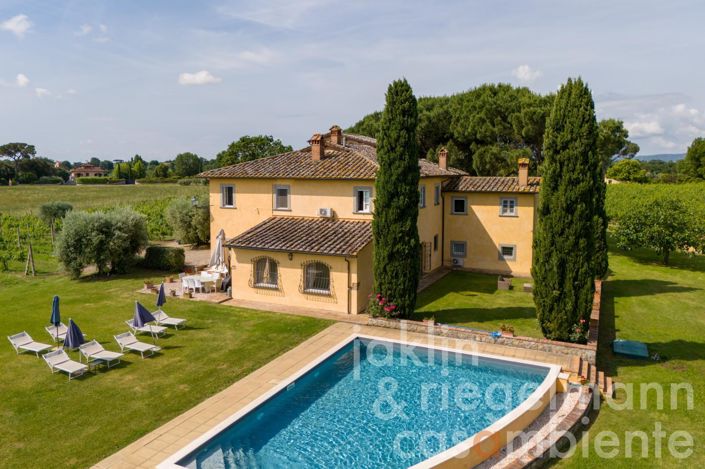 Image No.8-6 Bed Country House for sale