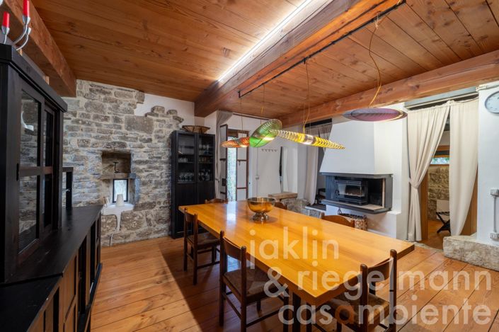 Image No.32-3 Bed House for sale