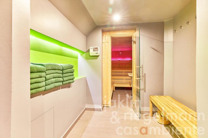 Image No.26-11 Bed Hotel for sale