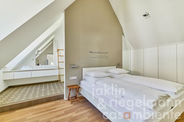 Image No.6-11 Bed Hotel for sale