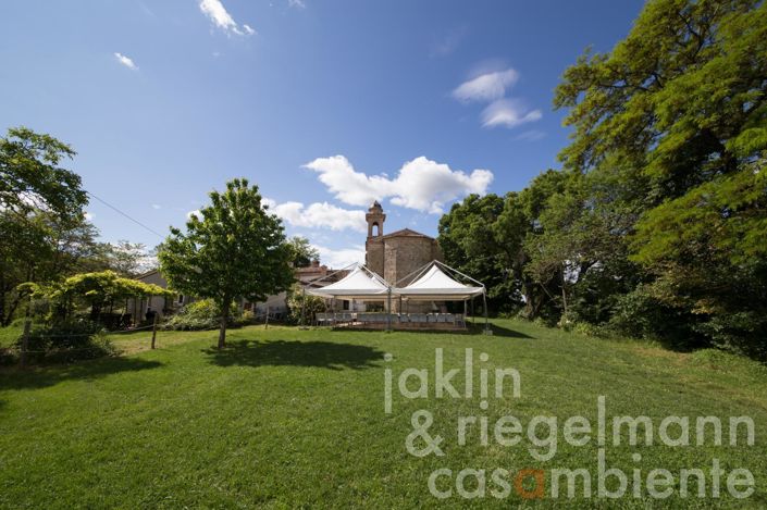 Image No.18-8 Bed House for sale