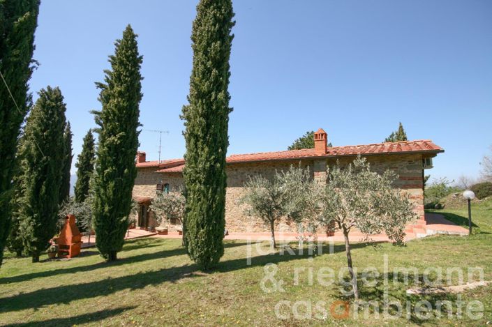 Image No.15-5 Bed Country House for sale