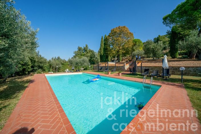 Image No.24-5 Bed Country House for sale