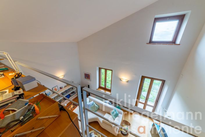 Image No.40-3 Bed Country House for sale