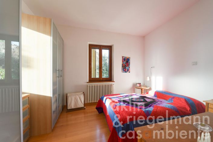 Image No.41-3 Bed Country House for sale