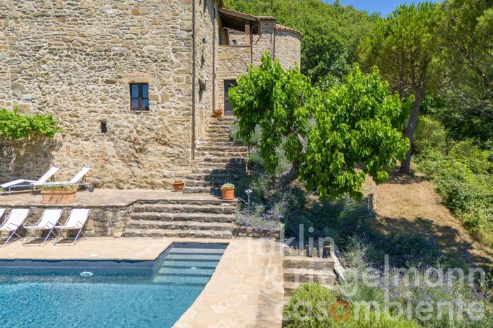 Image No.14-7 Bed Country House for sale