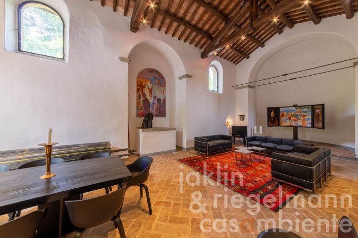 Image No.30-7 Bed Country House for sale