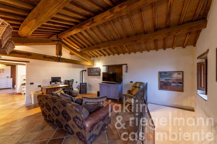 Image No.42-8 Bed Country House for sale