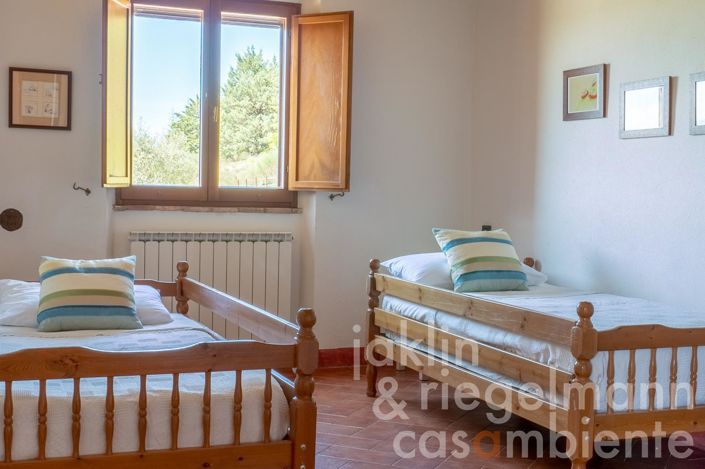 Image No.54-8 Bed Country House for sale