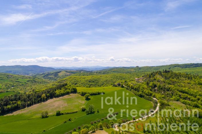 Image No.10-8 Bed Country House for sale