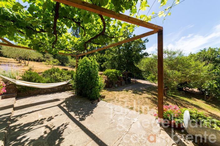 Image No.17-5 Bed Country House for sale