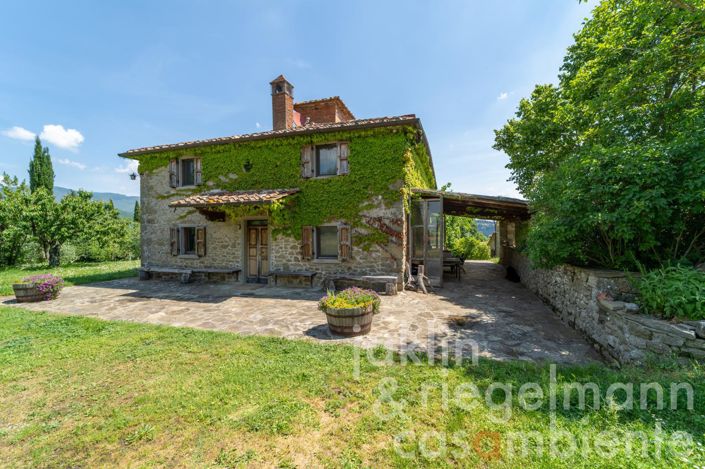 Image No.17-9 Bed Country House for sale