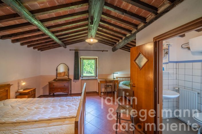 Image No.44-9 Bed Country House for sale