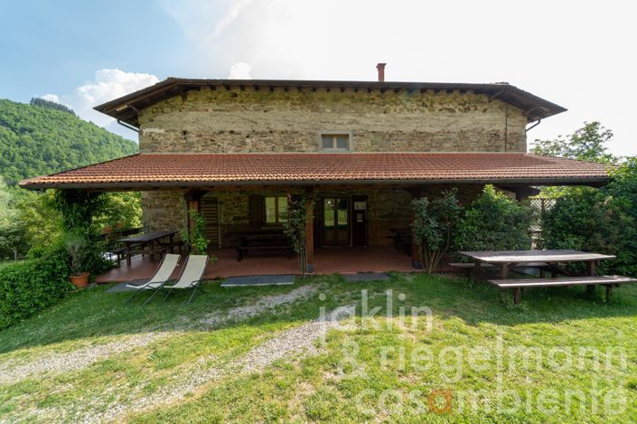 Image No.4-10 Bed Farmhouse for sale