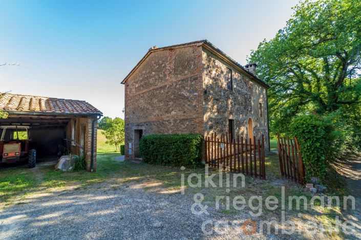 Image No.7-5 Bed Farmhouse for sale