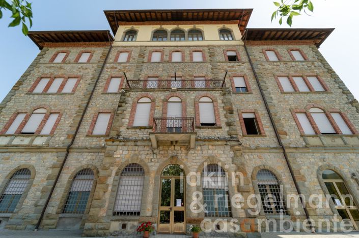 Image No.36-35 Bed House for sale