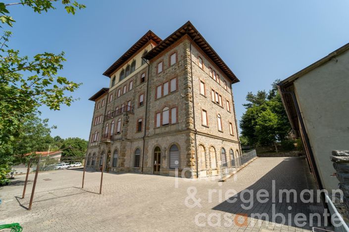 Image No.37-35 Bed House for sale