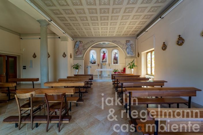 Image No.54-35 Bed House for sale