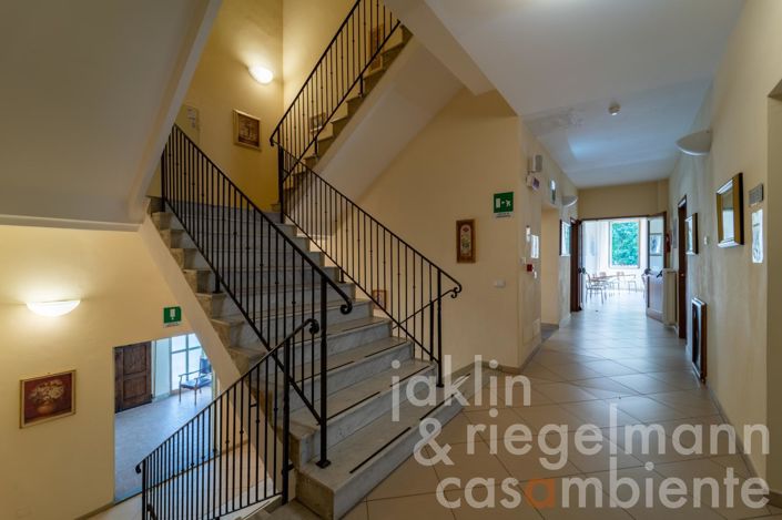 Image No.60-35 Bed House for sale