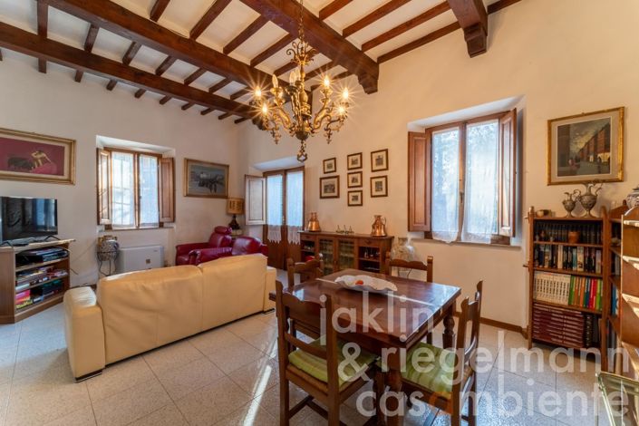 Image No.23-4 Bed Country House for sale