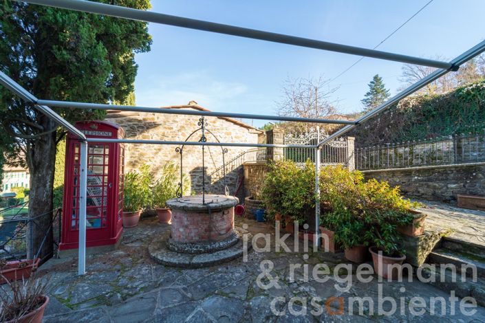 Image No.7-4 Bed Country House for sale