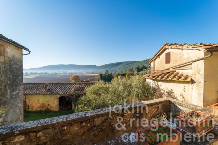 Image No.12-12 Bed Farmhouse for sale